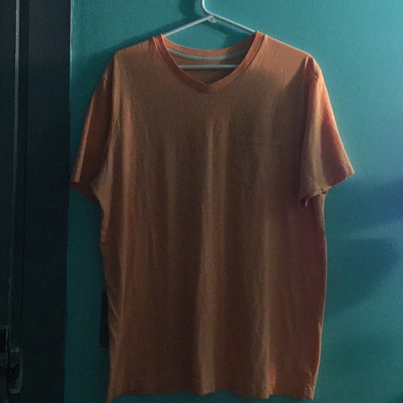 Shirts - Picture 3 of 8